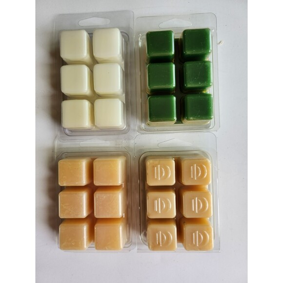 New in Package 4 Scented Wax Melts B19 - Picture 2 of 2